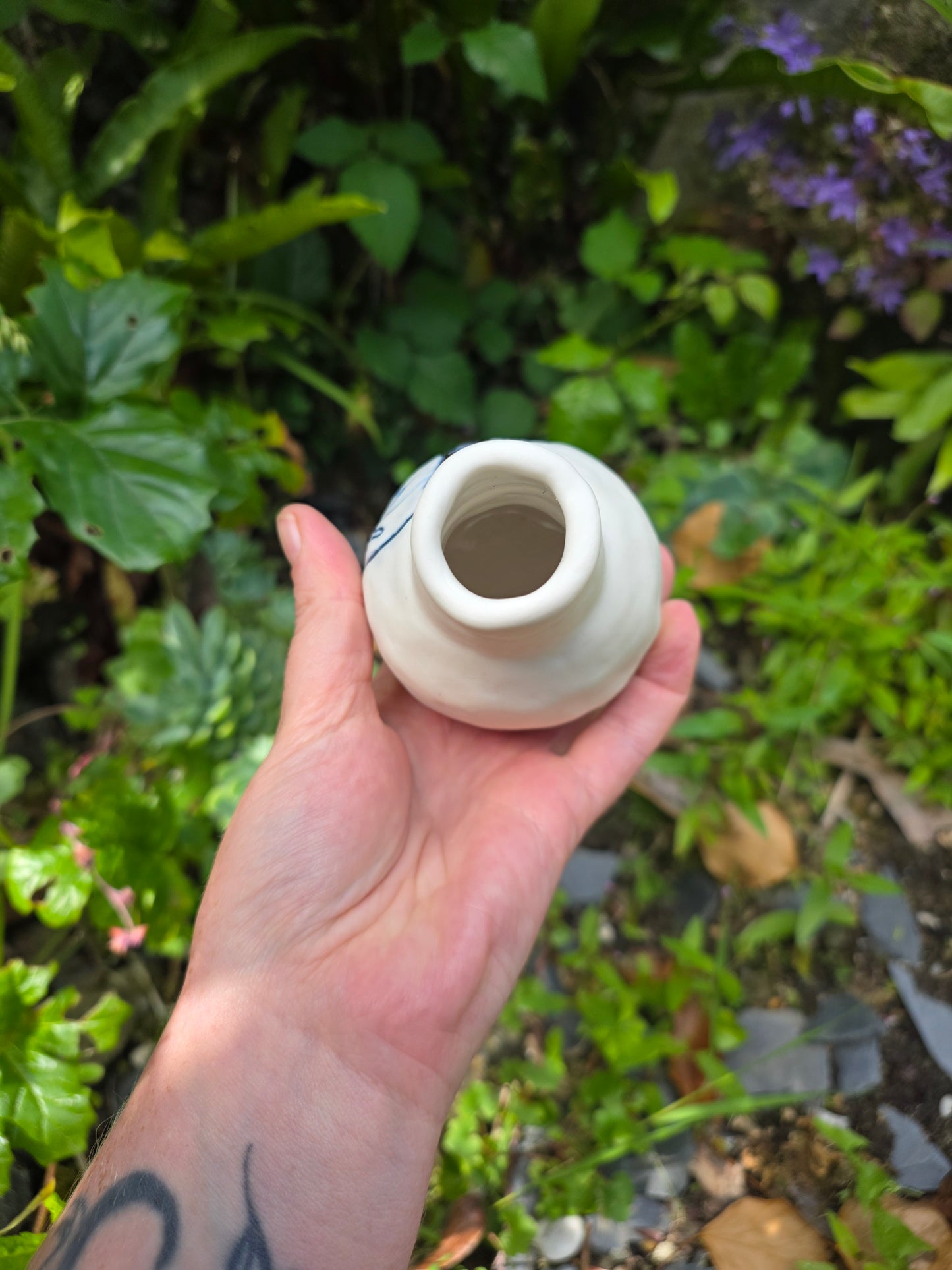 Small Moon Folk Vase - White