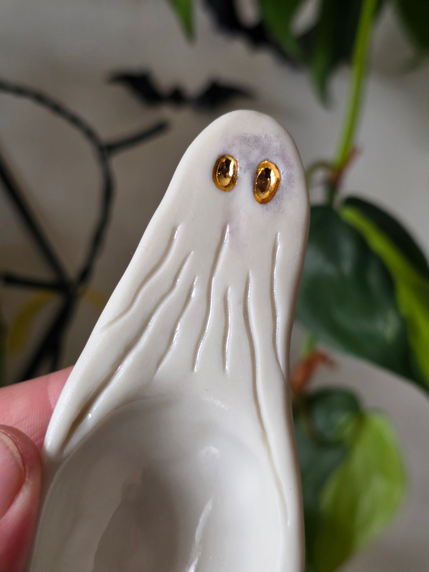 Ghost Spoon // No.3 - Discounted