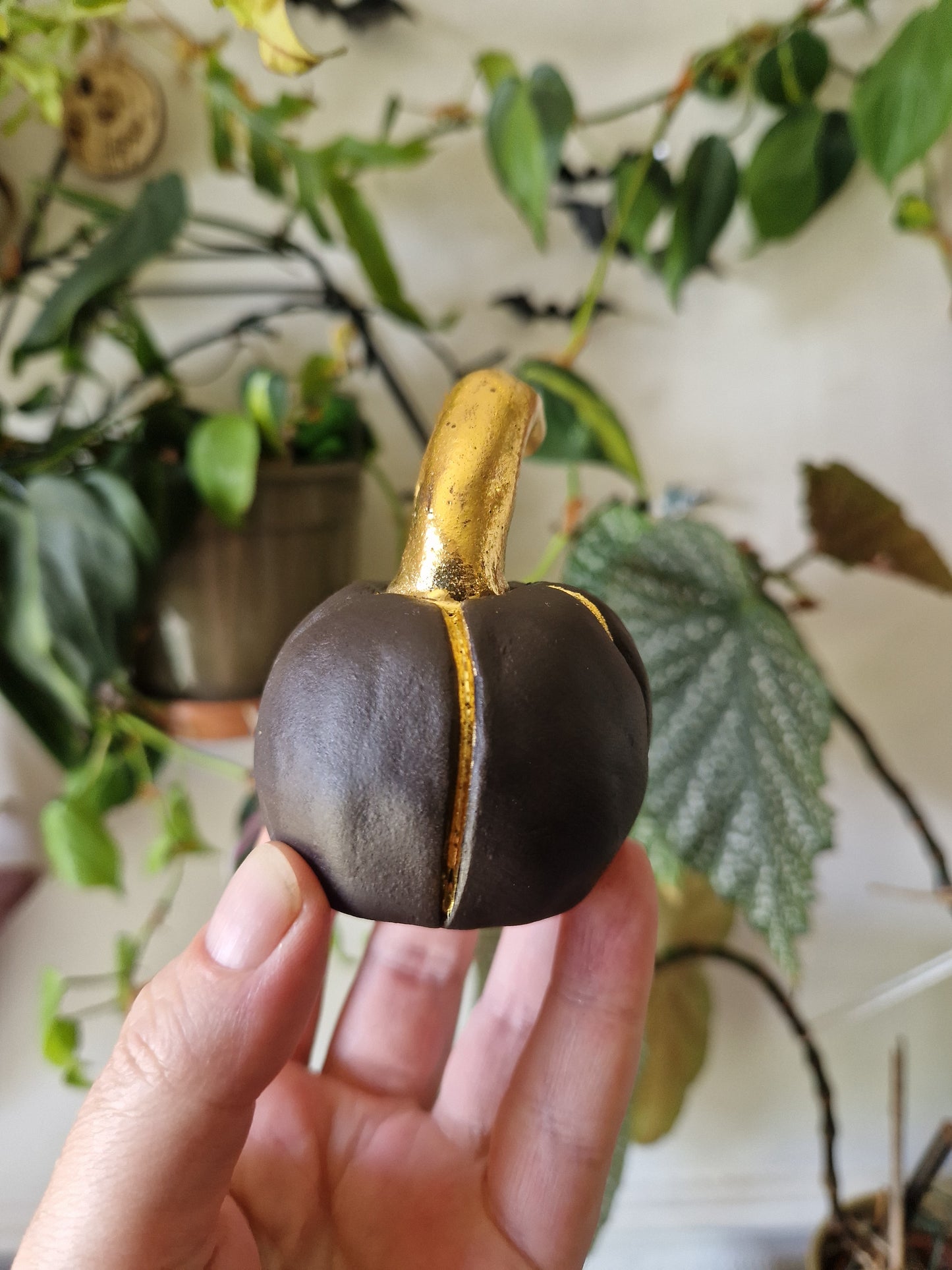 Pumpkin candle snuffer // No.3