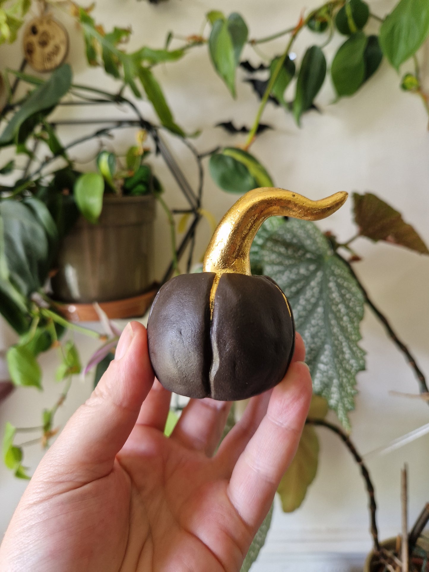 Pumpkin candle snuffer // No.3