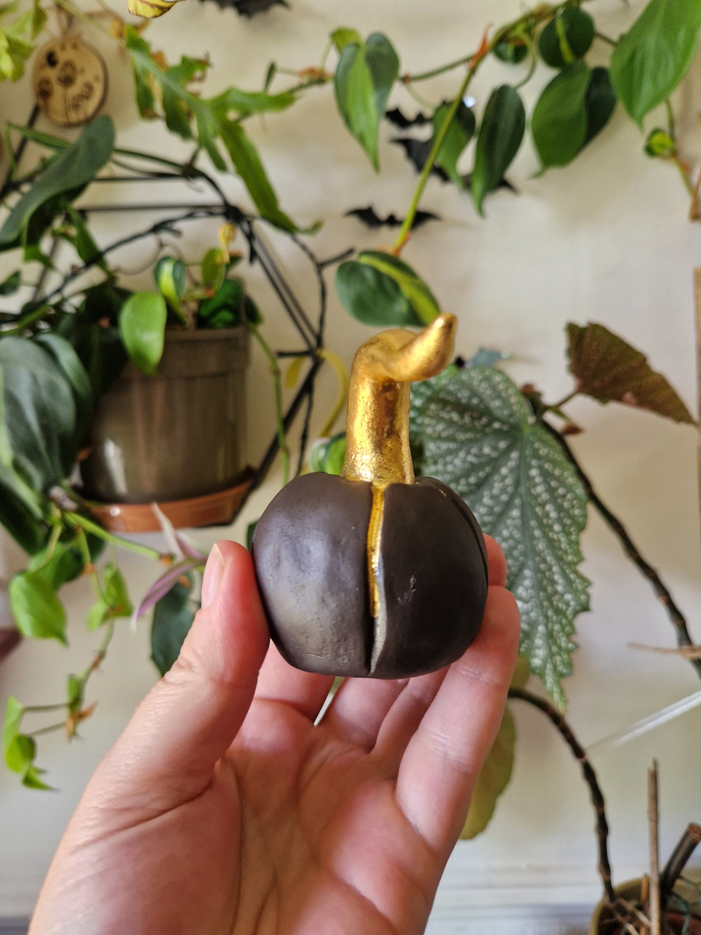 Pumpkin candle snuffer // No.3