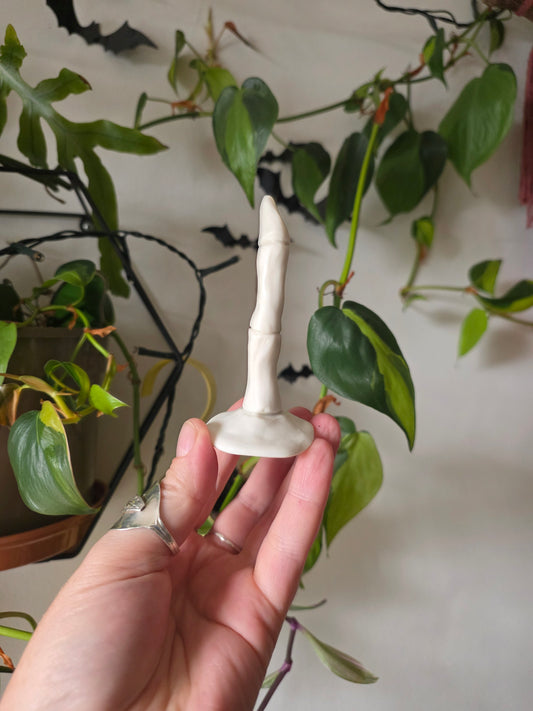Skeleton Finger // Ring Holder // No.2