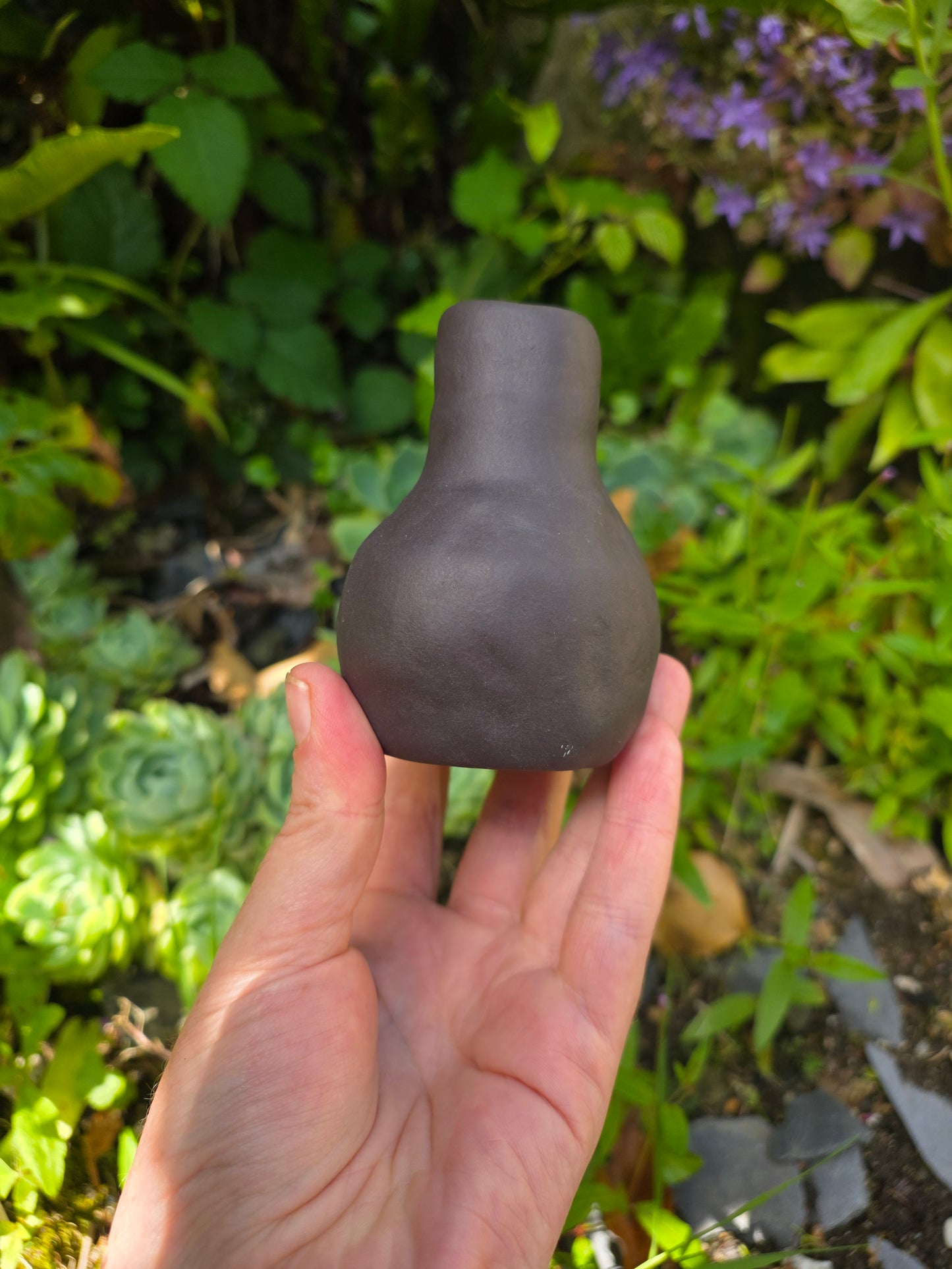 Small Moon Folk Vase - Black