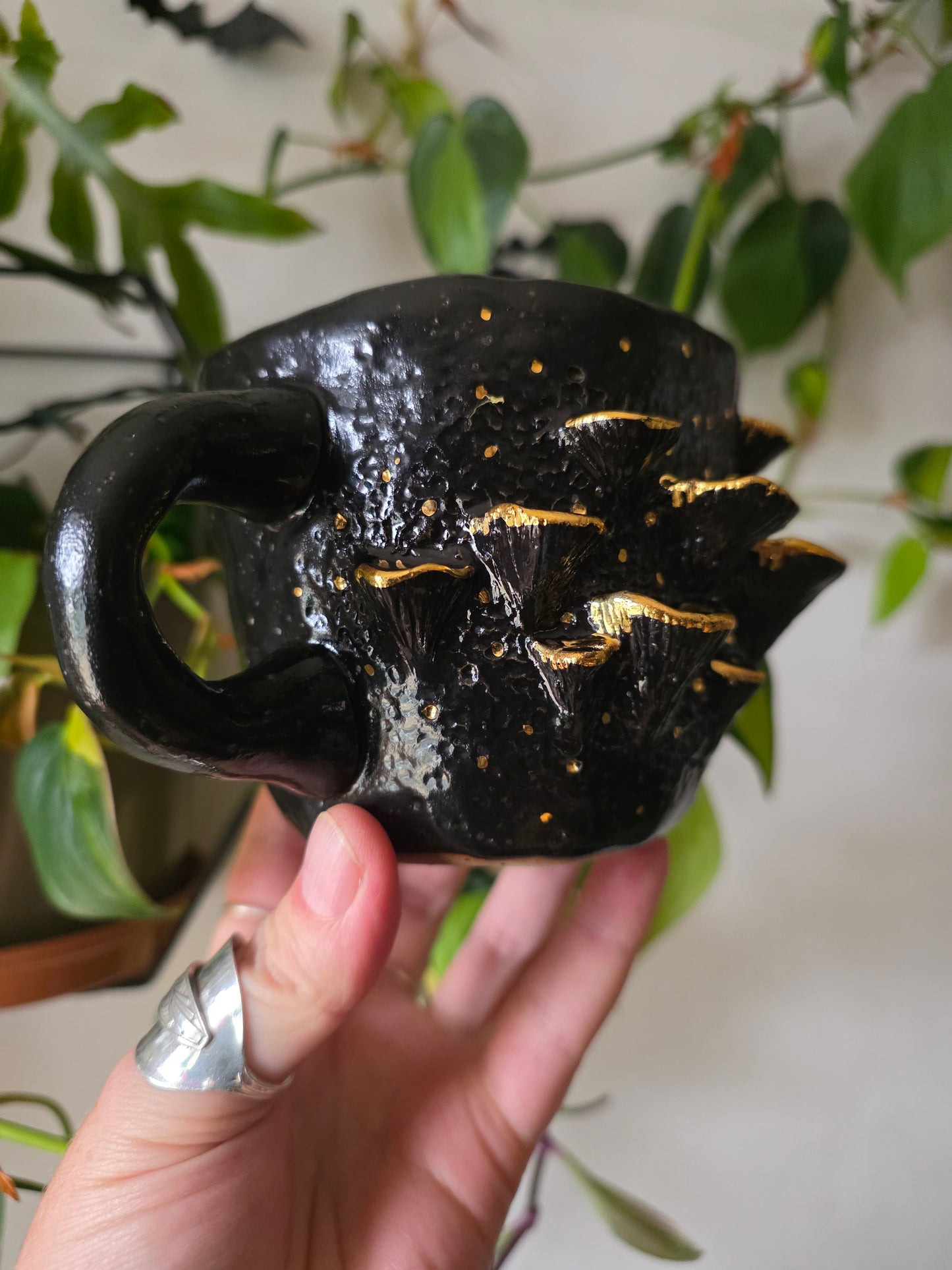13oz Bracket Fungus Mug - Black glaze